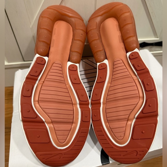 Nike Air Max 270 Light Cream Terra Blush (Women's) - Picture 6 of 10